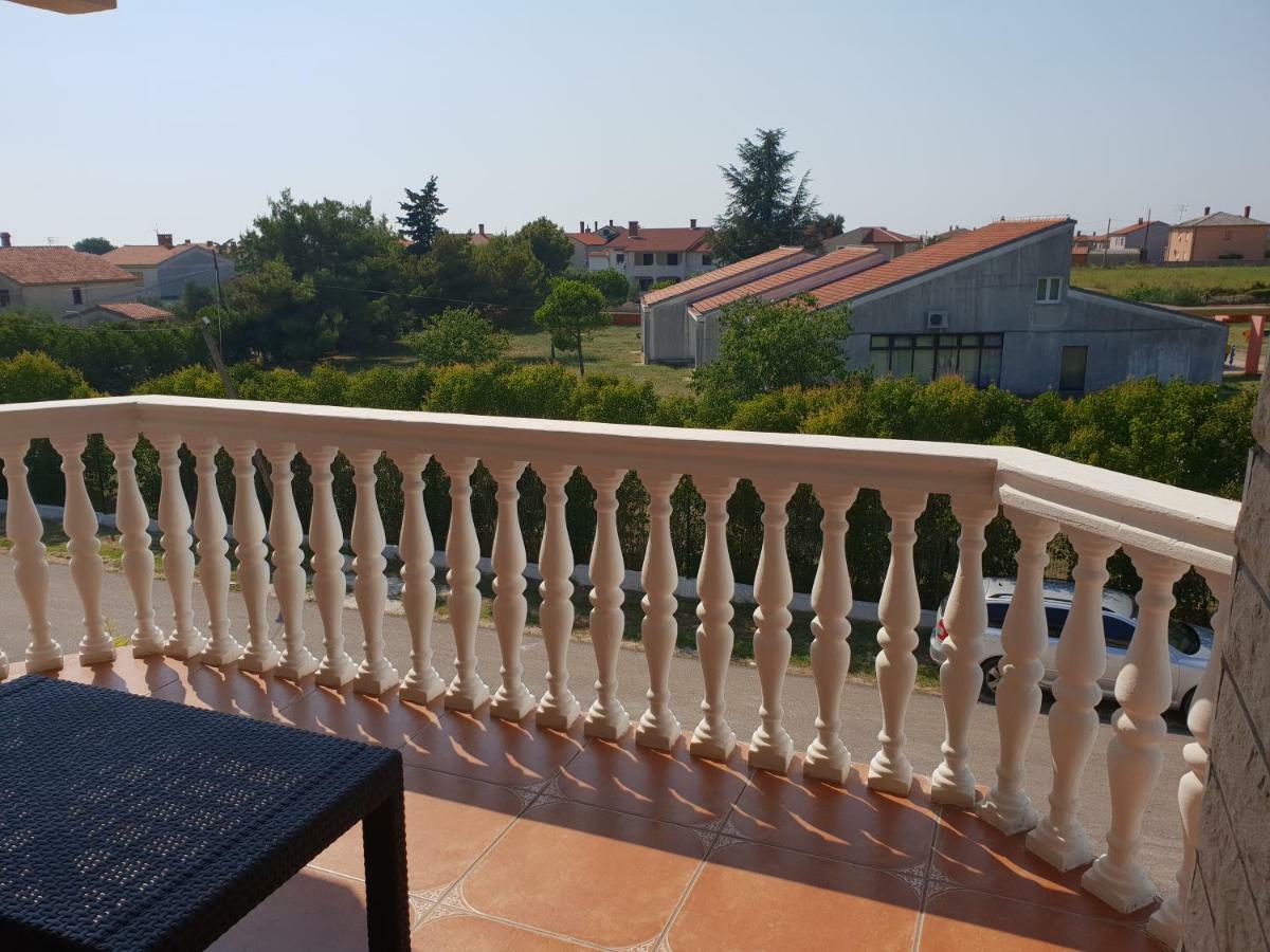 Apartments Ban Galizana Exterior photo